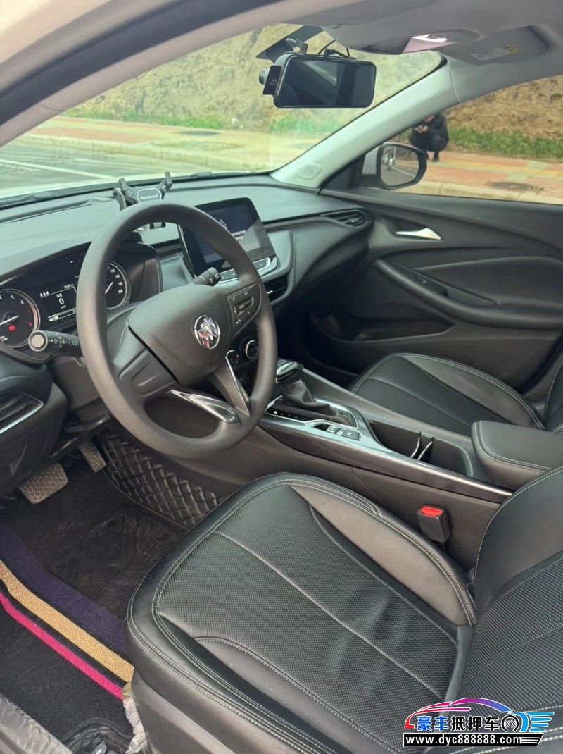 23年别克威朗轿车抵押车出售