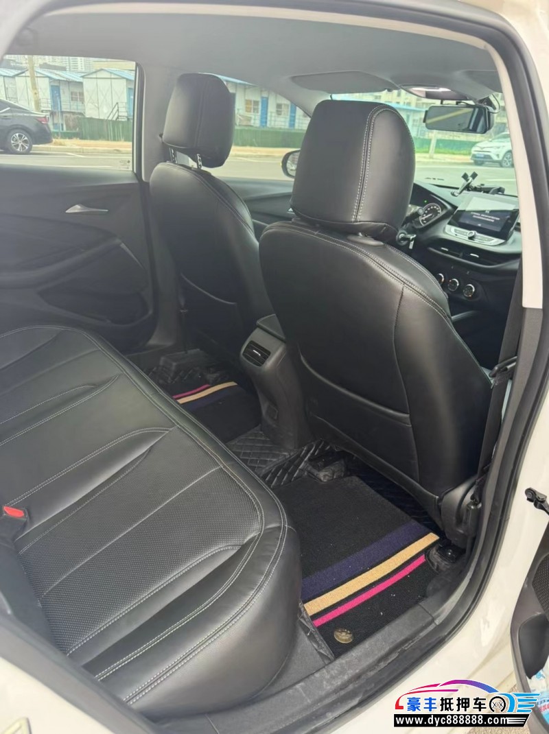 23年别克威朗轿车抵押车出售