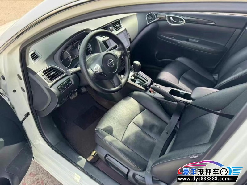 22年日产轩逸轿车抵押车出售