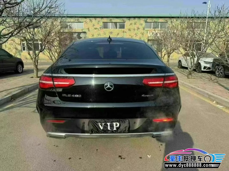 18年奔驰GLE轿车抵押车出售