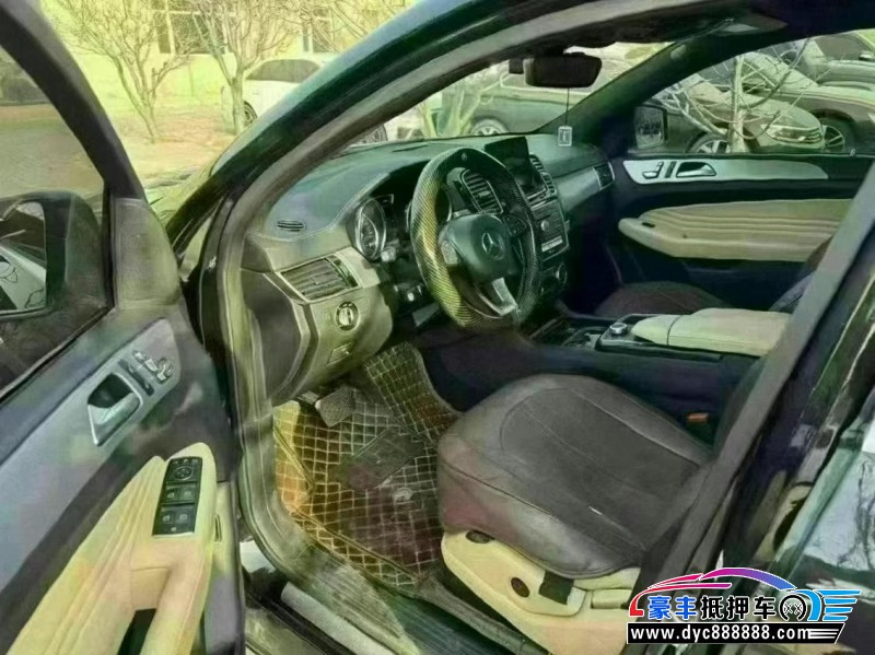 18年奔驰GLE轿车抵押车出售