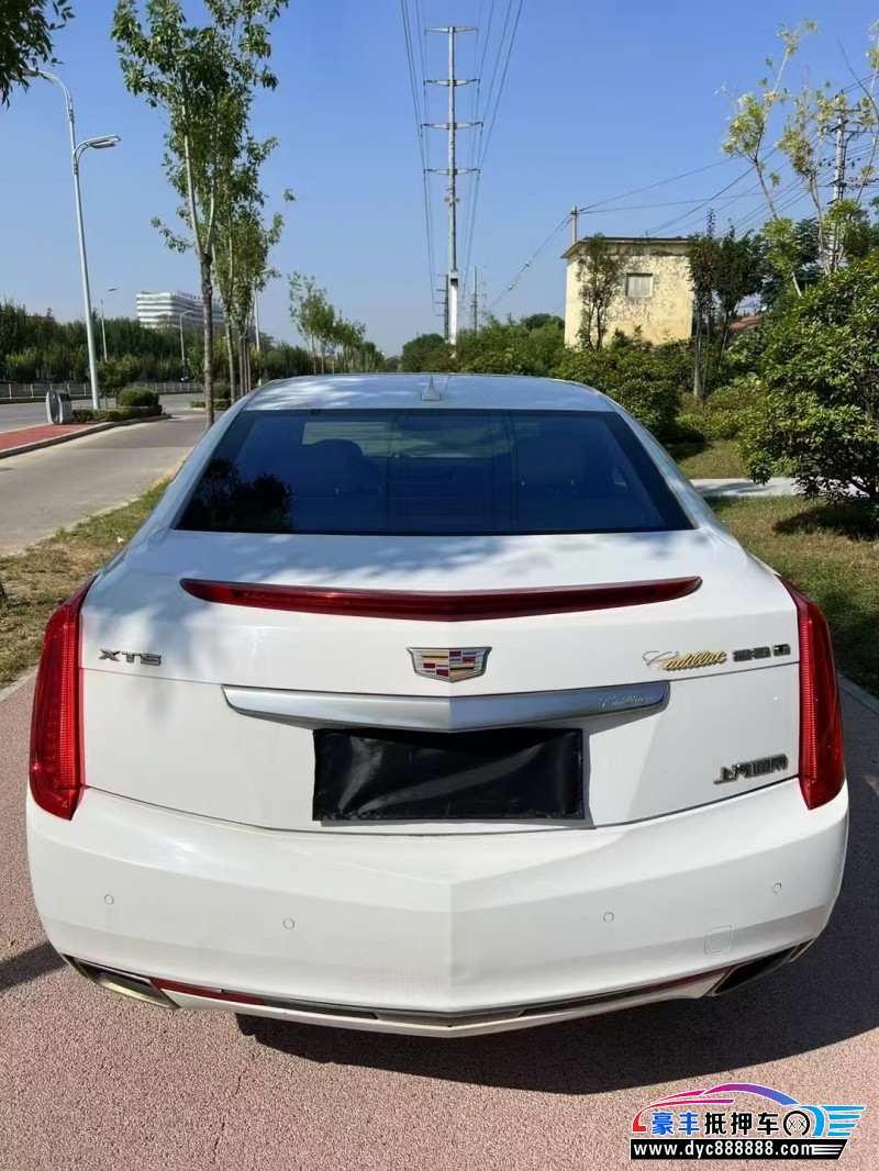 16年凯迪拉克XTS轿车抵押车出售