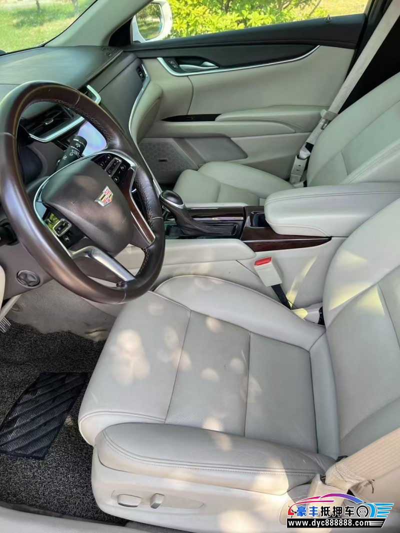 16年凯迪拉克XTS轿车抵押车出售