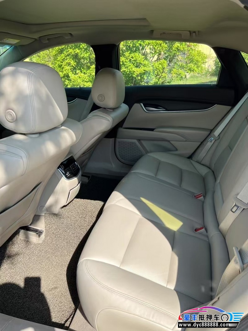 16年凯迪拉克XTS轿车抵押车出售