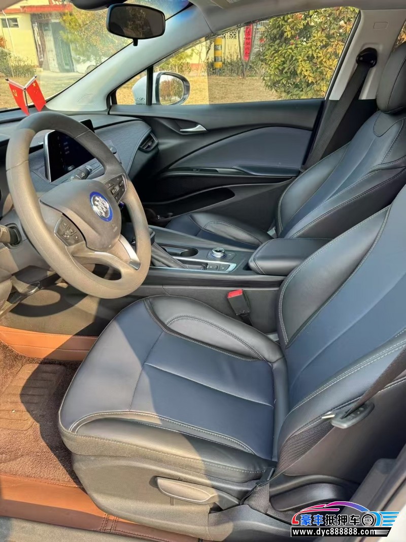 23年别克微蓝轿车抵押车出售