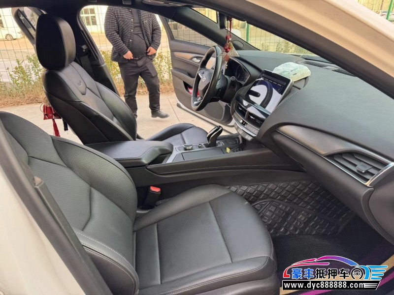 22年凯迪拉克CT5轿车抵押车出售