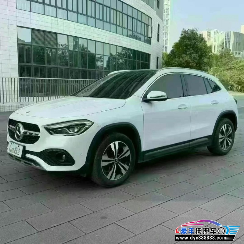 21年奔驰GLA轿车抵押车出售