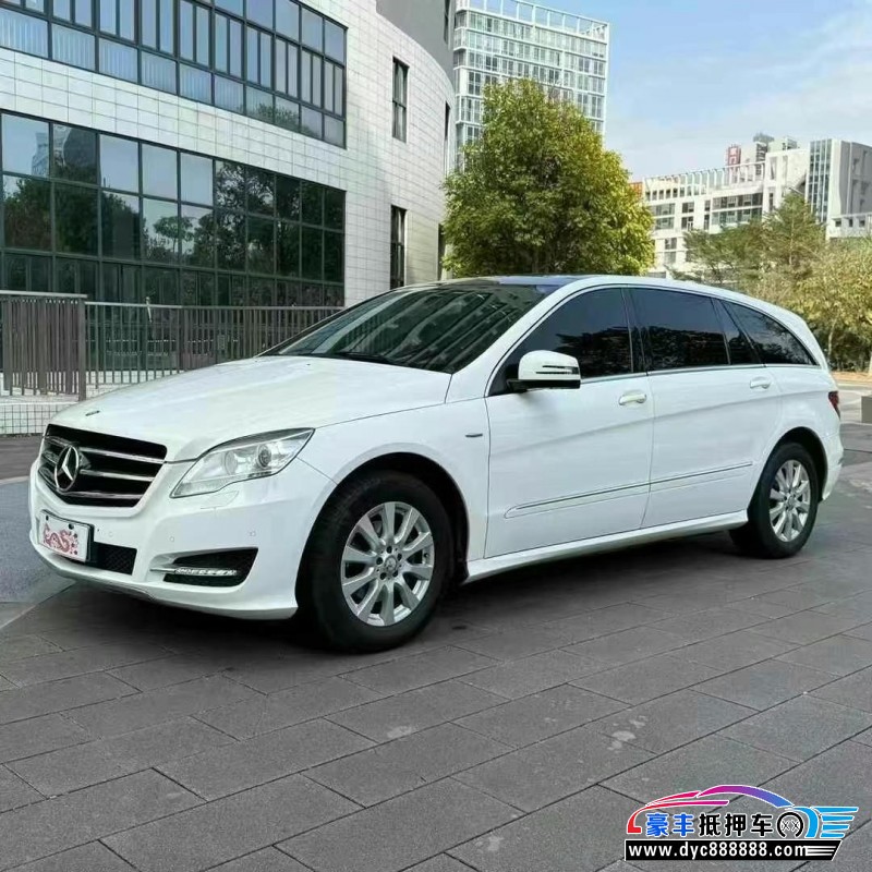 17年奔驰R轿车抵押车出售