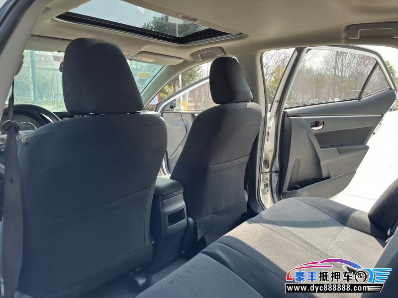 18年丰田卡罗拉轿车抵押车出售