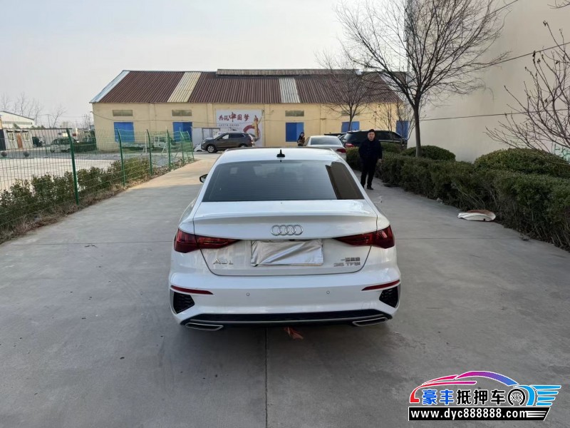 23年奥迪A3轿车抵押车出售