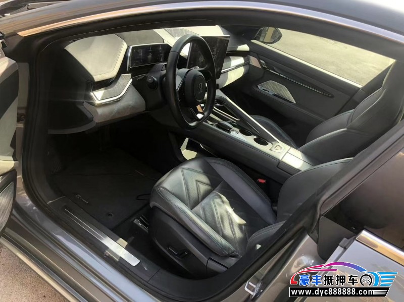 22年极氪001轿车抵押车出售