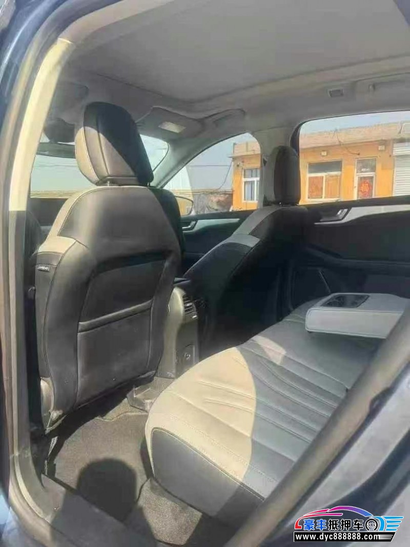 24年福特锐际轿车抵押车出售