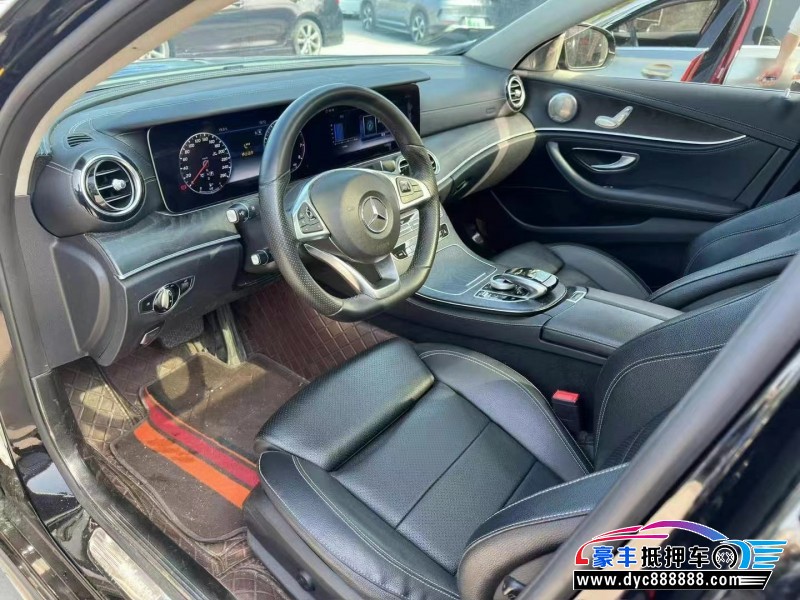 18年奔驰E轿车抵押车出售