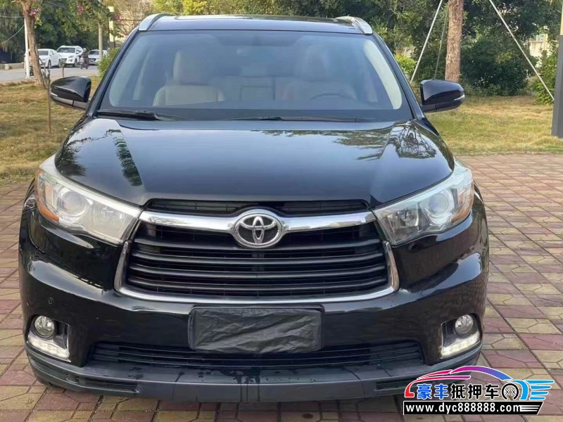 16年丰田汉兰达轿车抵押车出售