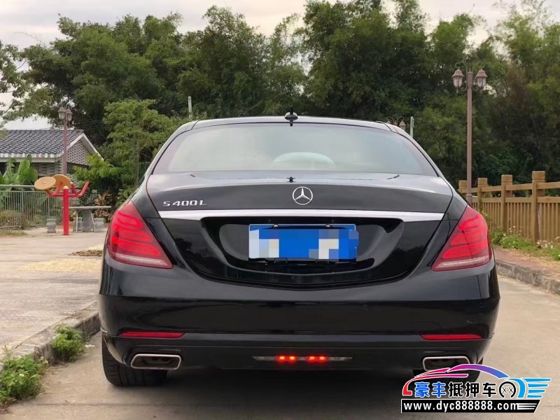 14年奔驰S轿车抵押车出售