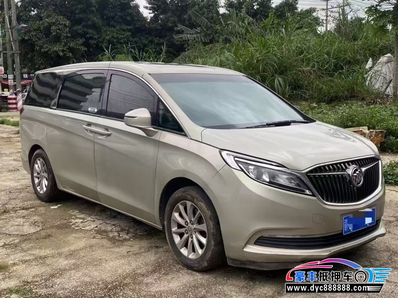 17年别克GL8轿车抵押车出售