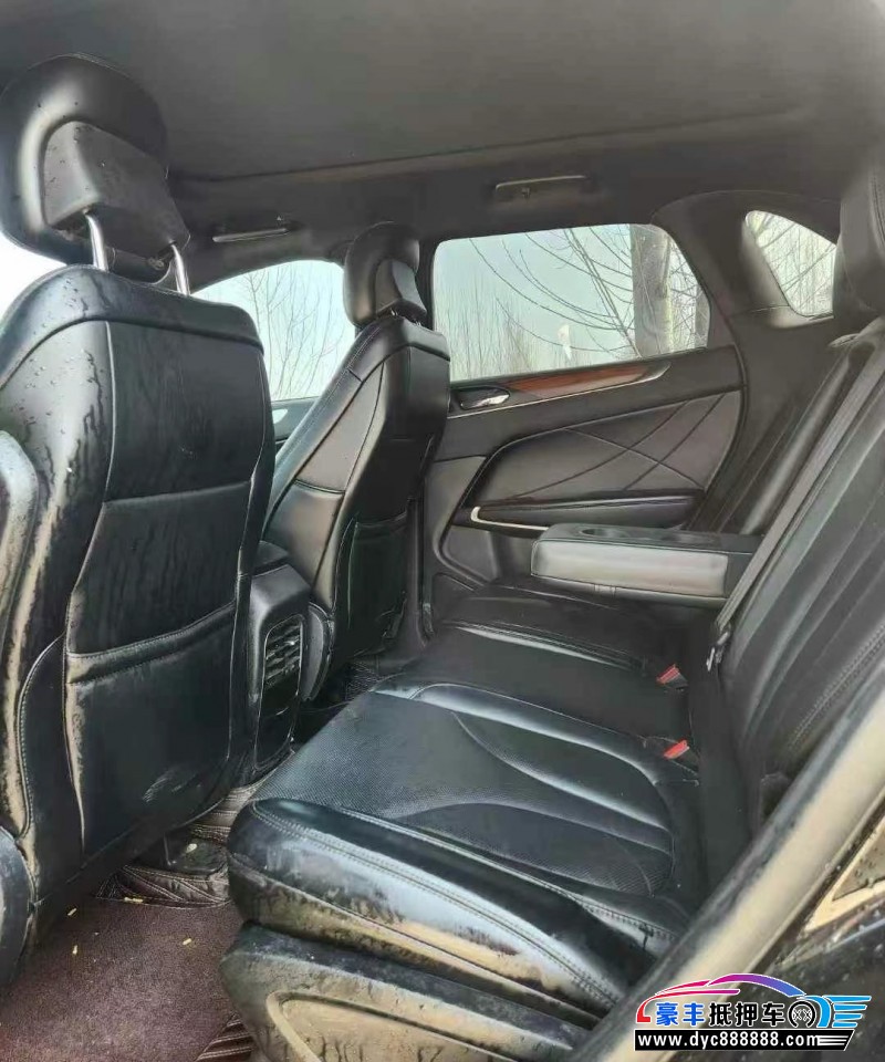 17年林肯MKC轿车抵押车出售