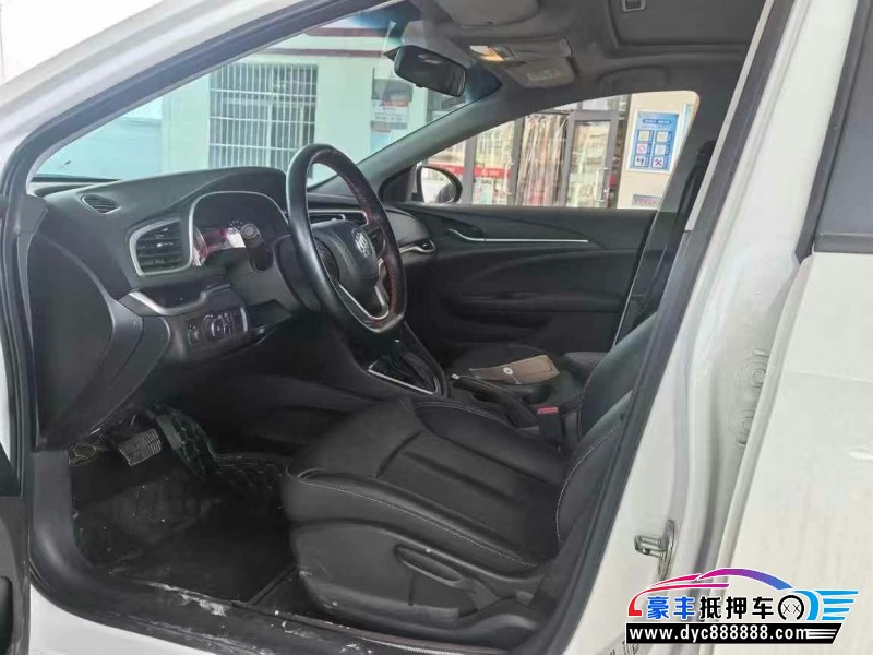 22年别克英朗轿车抵押车出售