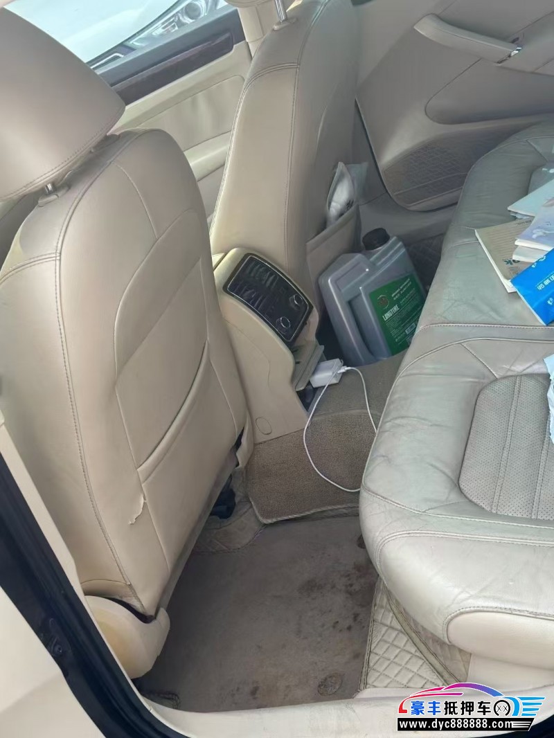 12年大众帕萨特轿车抵押车出售