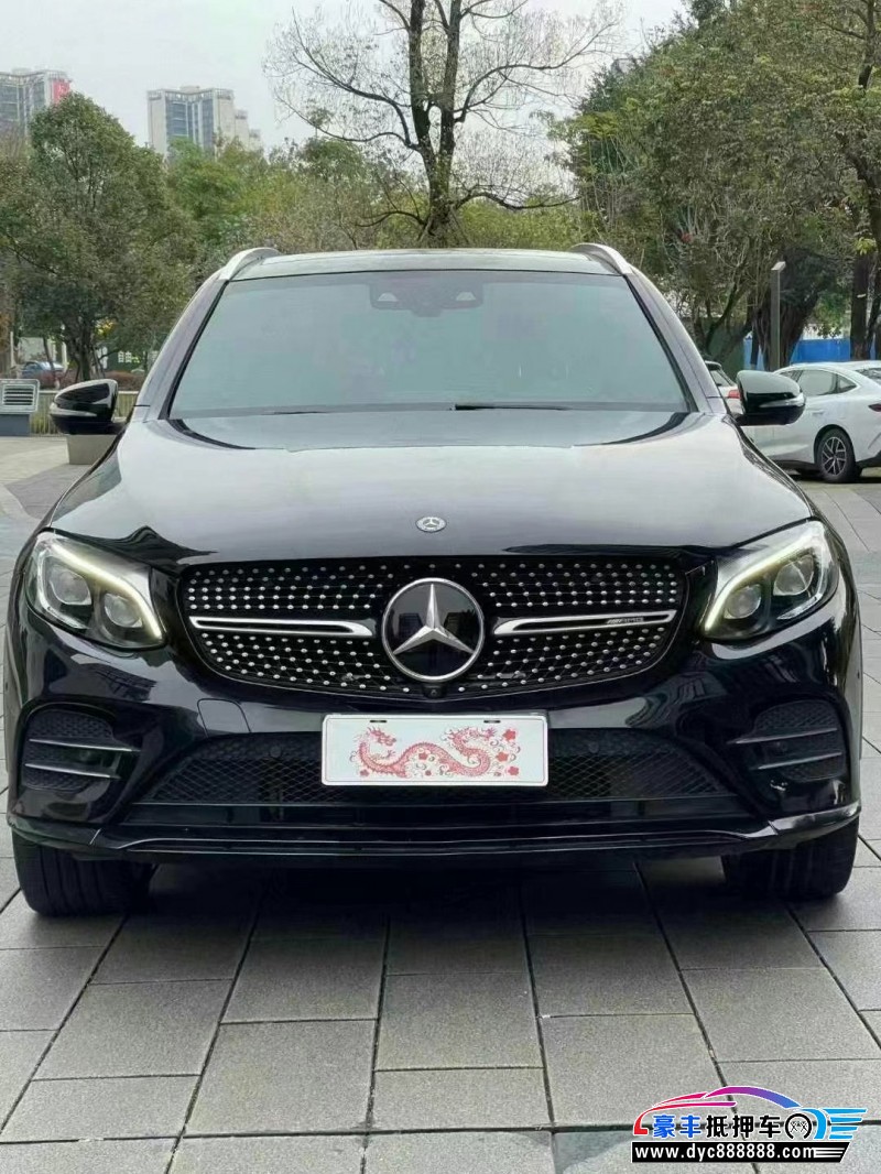 18年奔驰GLC轿车抵押车出售