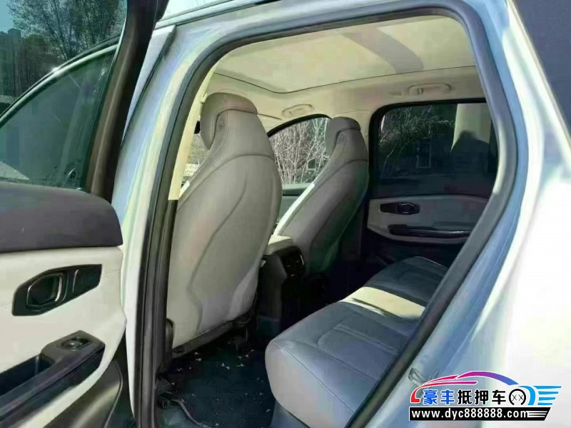 21年蔚来ES6轿车抵押车出售