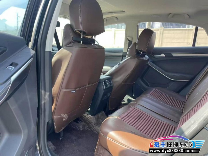 22年福特领界轿车抵押车出售