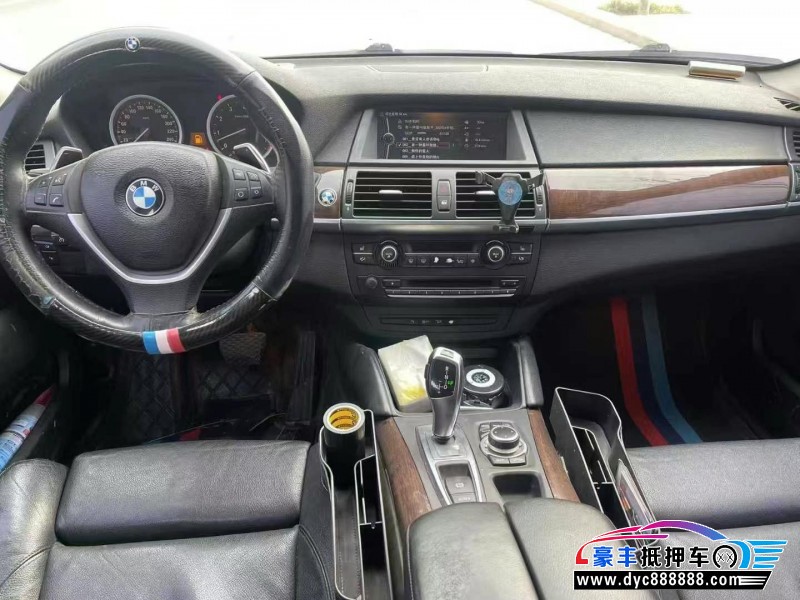 11年宝马X6轿车抵押车出售