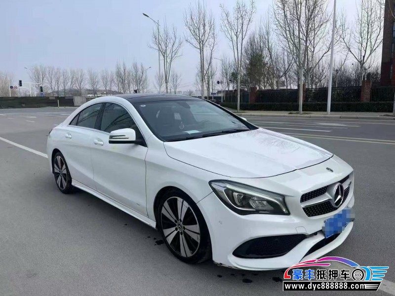 18年奔驰CLA轿车抵押车出售