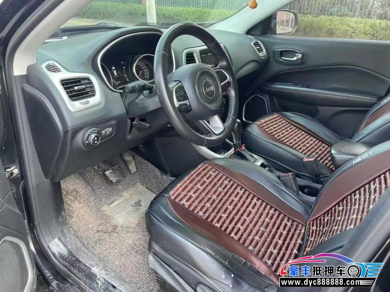 19年Jeep指南者轿车抵押车出售