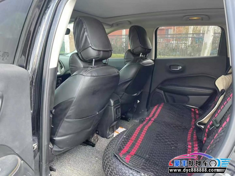 19年Jeep指南者轿车抵押车出售