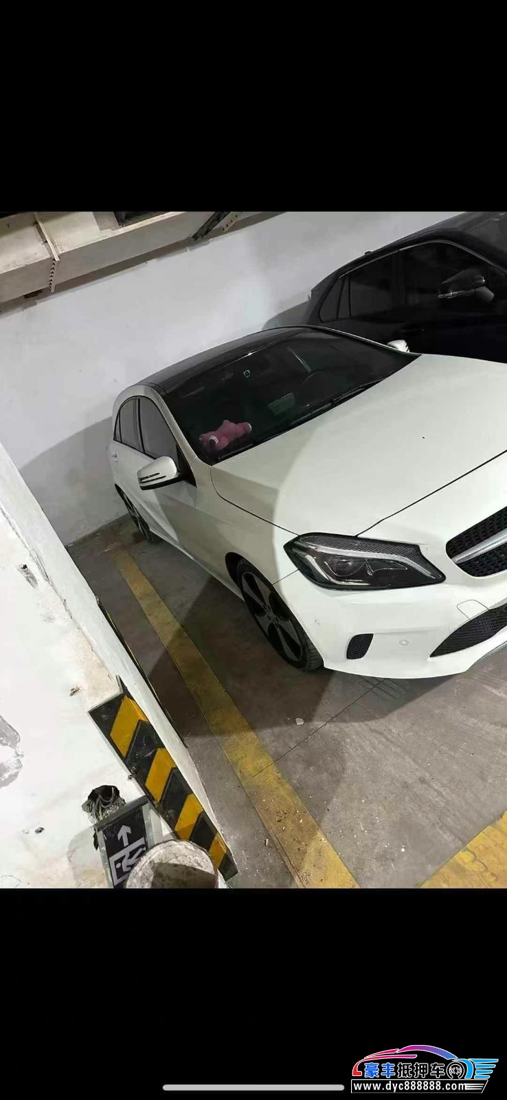 17年奔驰A轿车抵押车出售