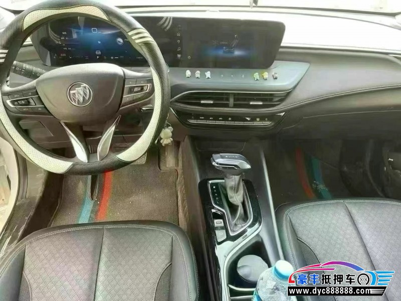 24年别克威朗轿车抵押车出售