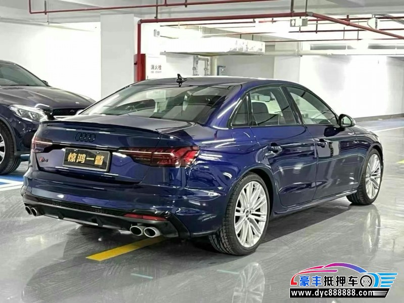 24年奥迪S4轿车抵押车出售