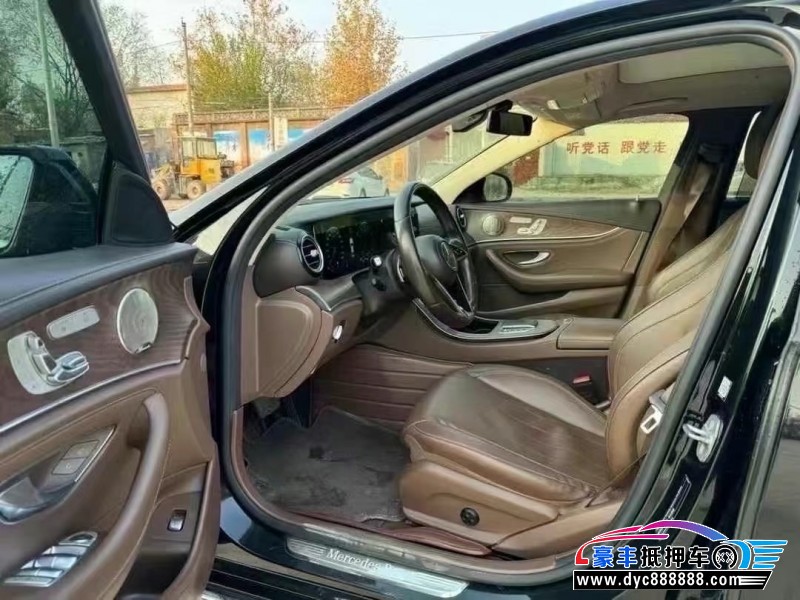 21年奔驰E轿车抵押车出售