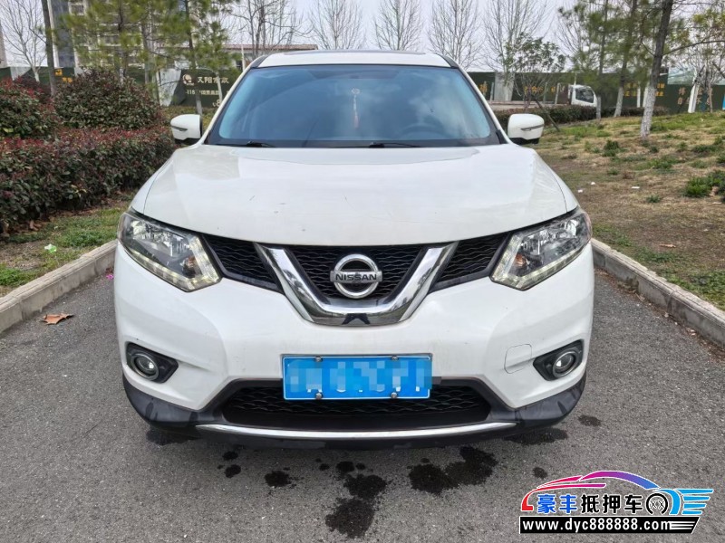 15年日产奇骏轿车抵押车出售