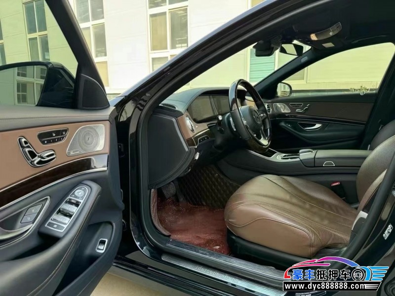 20年奔驰S轿车抵押车出售