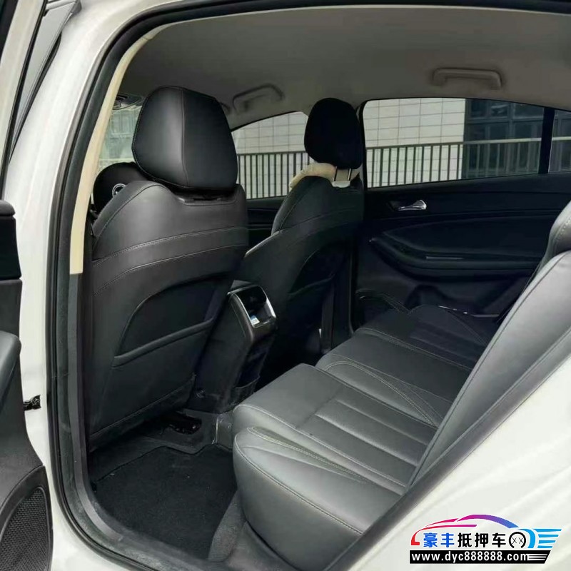 24年奇瑞艾瑞泽5轿车抵押车出售