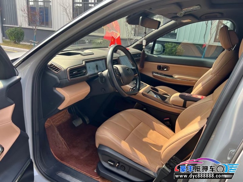 21年蔚来ES8轿车抵押车出售