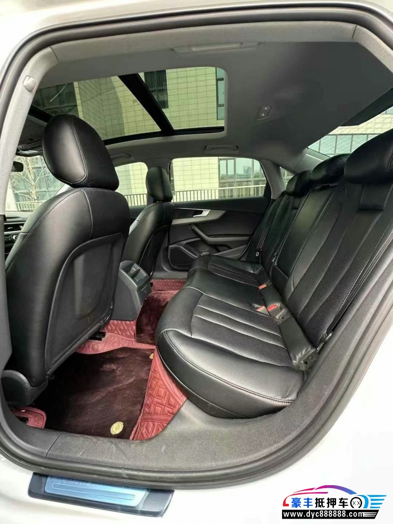 20年奥迪A4L轿车抵押车出售