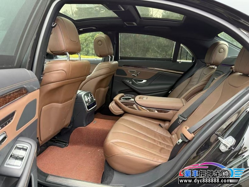 20年奔驰S轿车抵押车出售