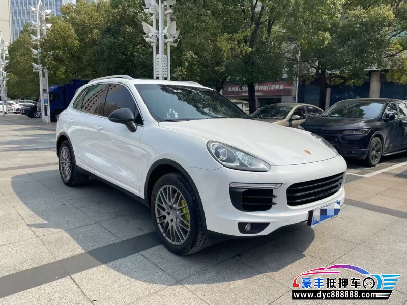 17年保时捷卡宴轿车抵押车出售