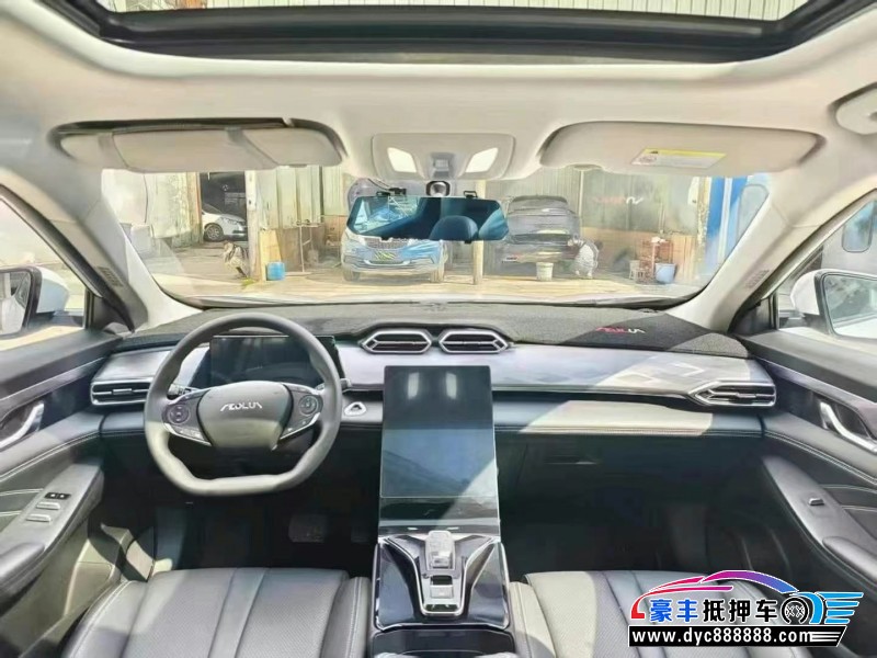 24年东风风神浩瀚轿车抵押车出售