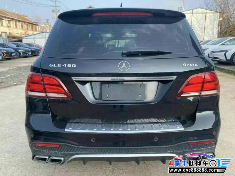 18年奔驰GLE轿车抵押车出售