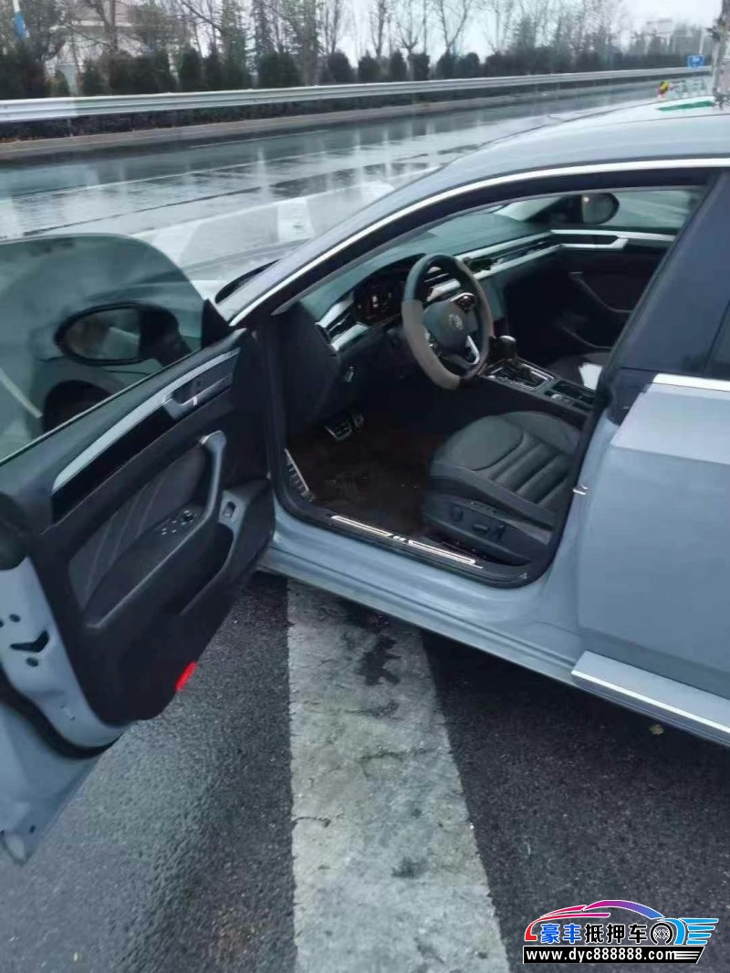 22年大众CC轿车抵押车出售