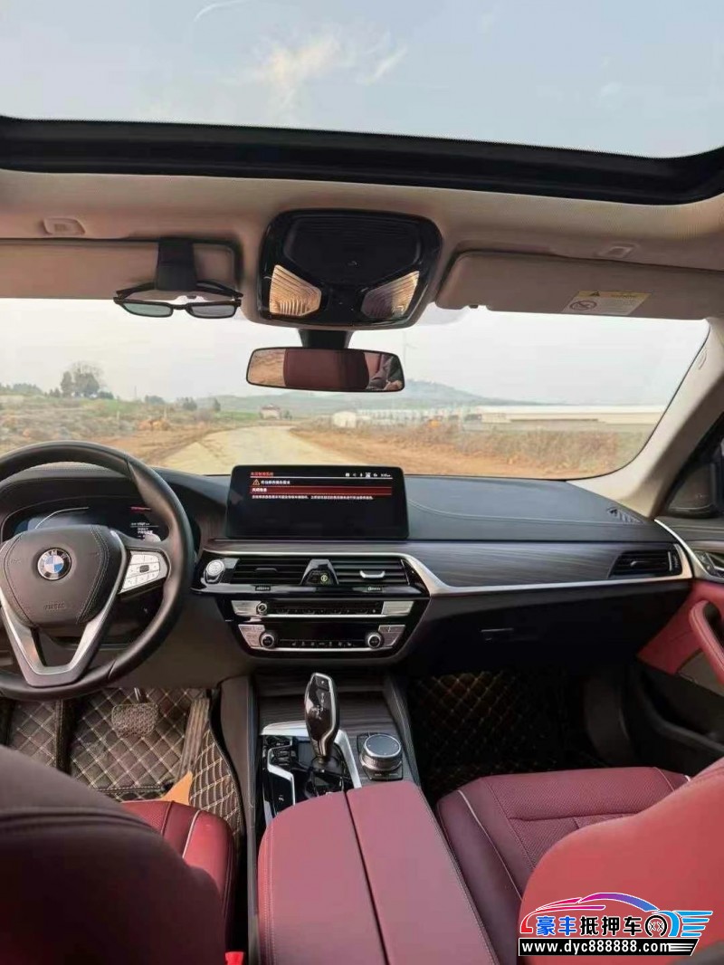 22年宝马5系轿车抵押车出售