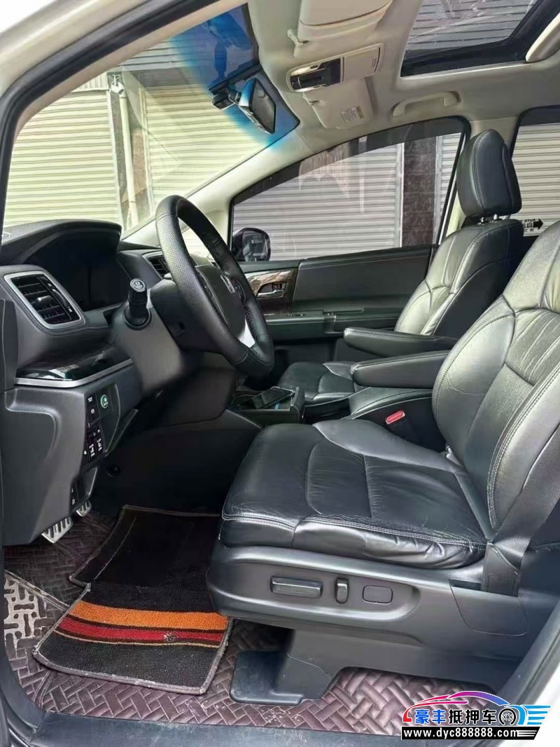 16年本田奥德赛轿车抵押车出售