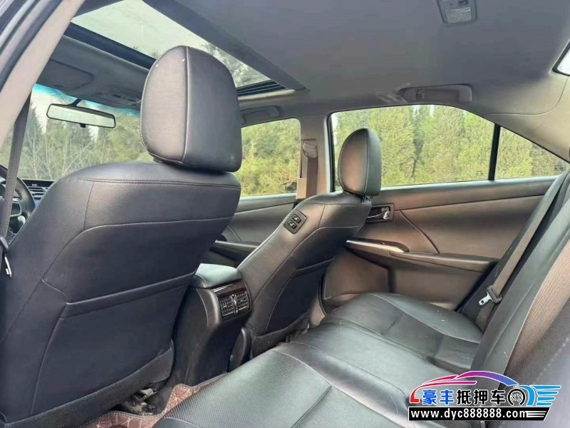 16年丰田凯美瑞轿车抵押车出售