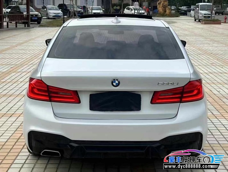 18年宝马5系轿车抵押车出售