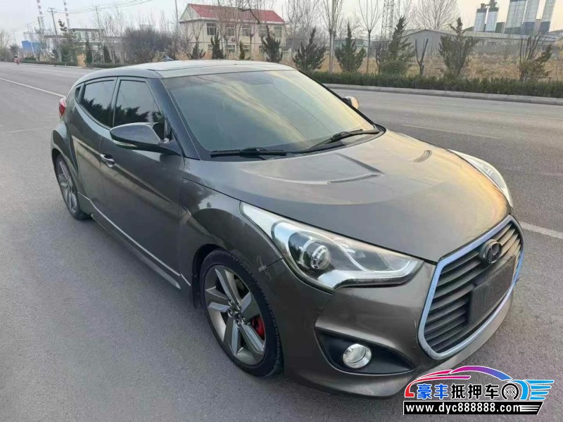 13年现代飞思轿车抵押车出售