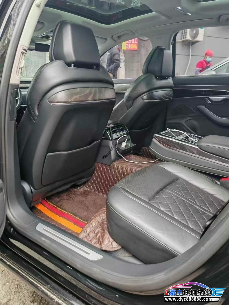 21年奥迪A8L轿车抵押车出售